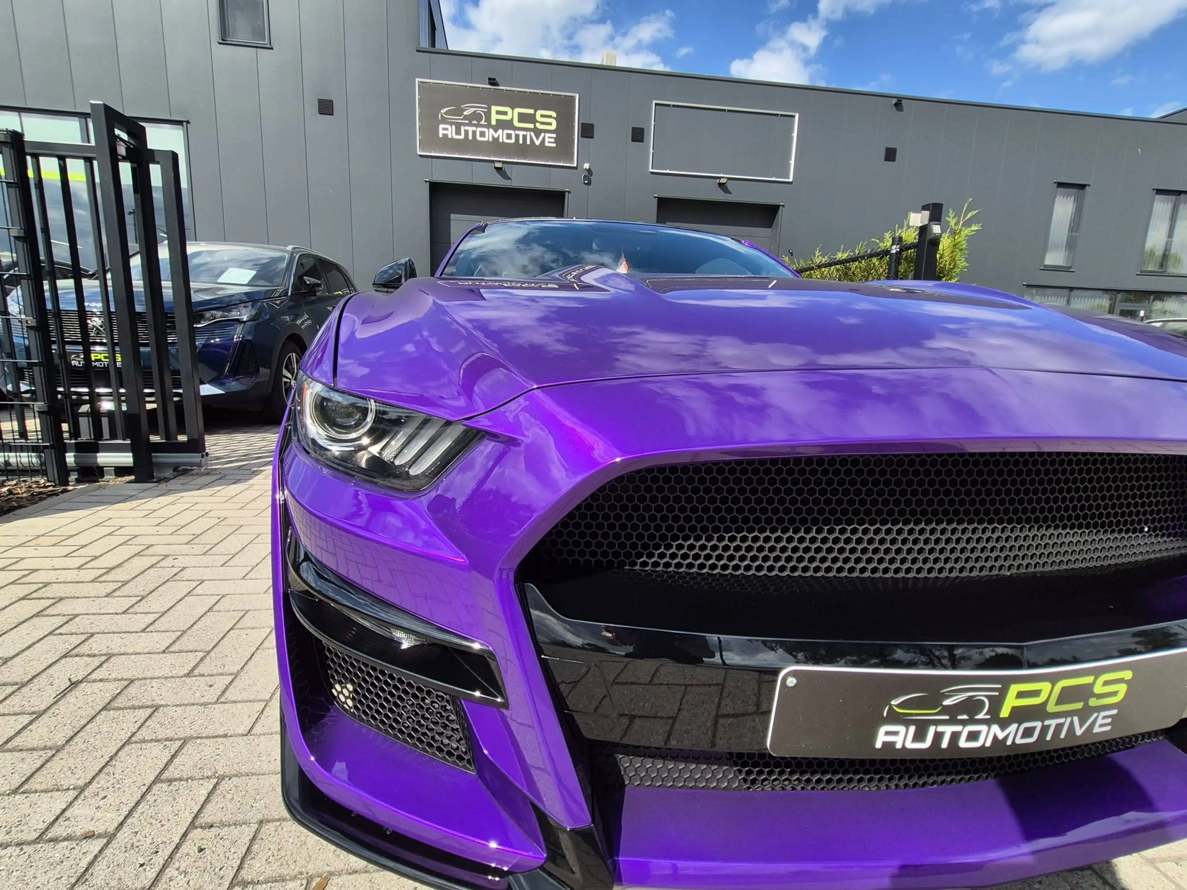Ford Mustang EcoBoost / 2.3 Benzine / Automaat / 317 pk / 12 mnd Waarborg — photo 10