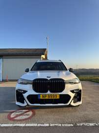 xDrive 40 d M-Sport