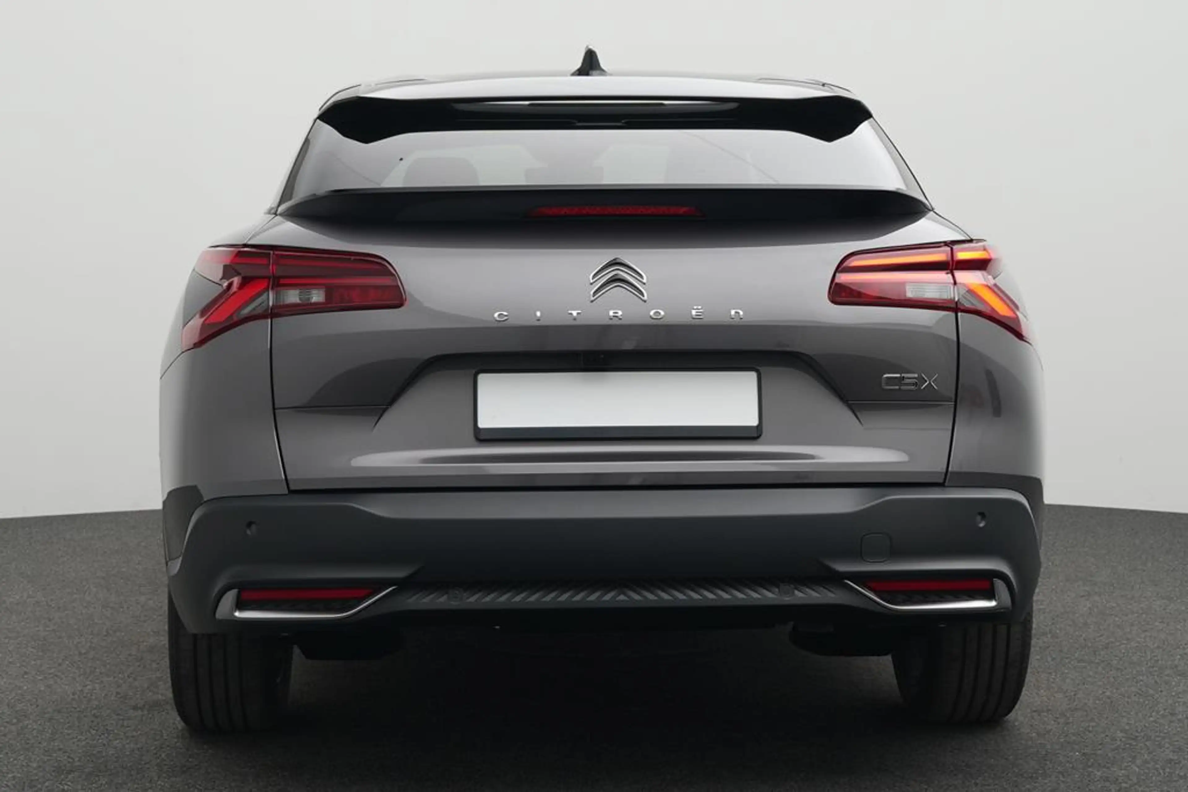 Citroen C5 X Plug-In-Hybrid 225 S&S ë-EAT8 Max — photo 5