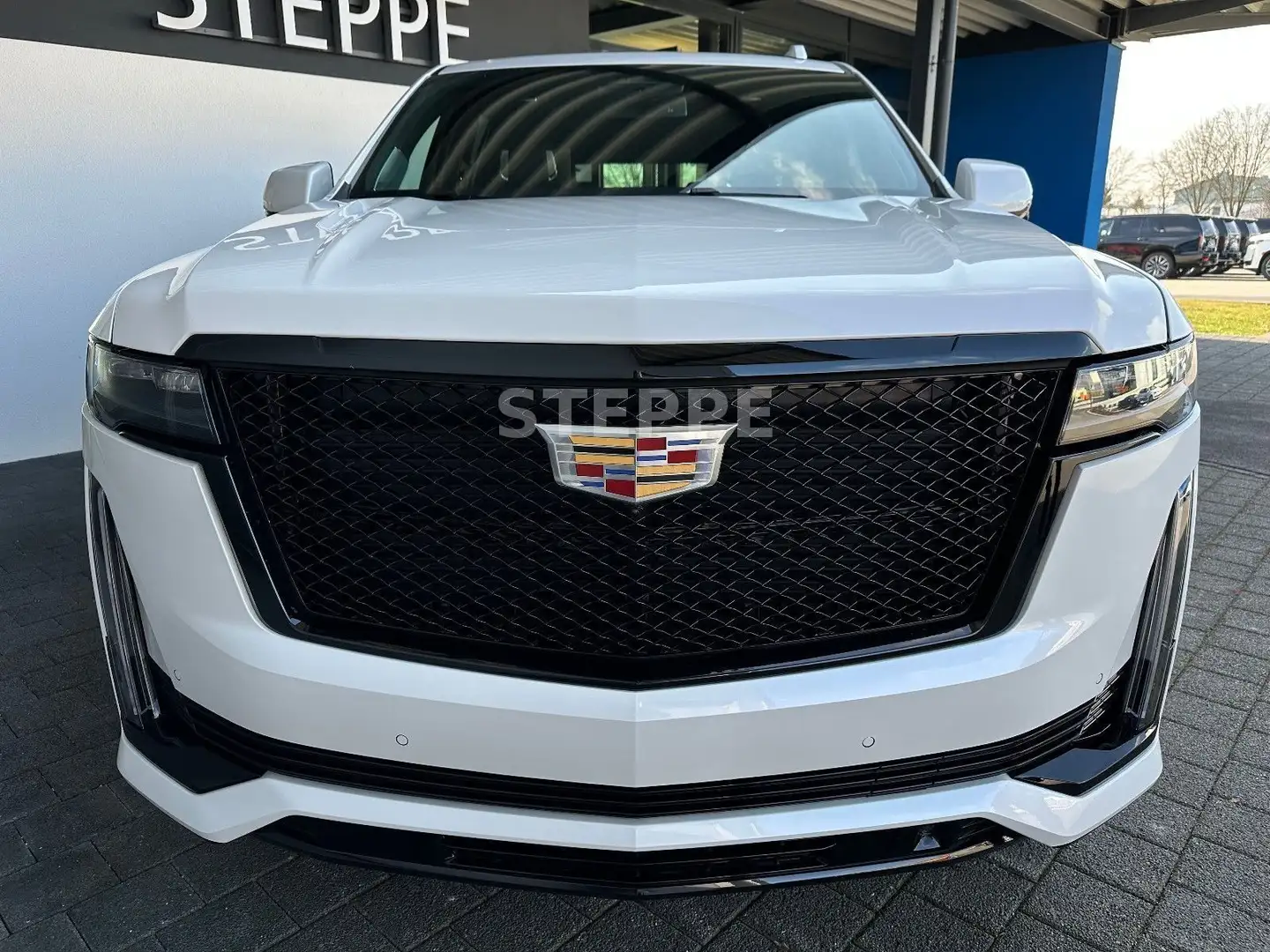 Cadillac Escalade 6.2 V8 ESV Sport Platinum EU-Navi AHK White - 2