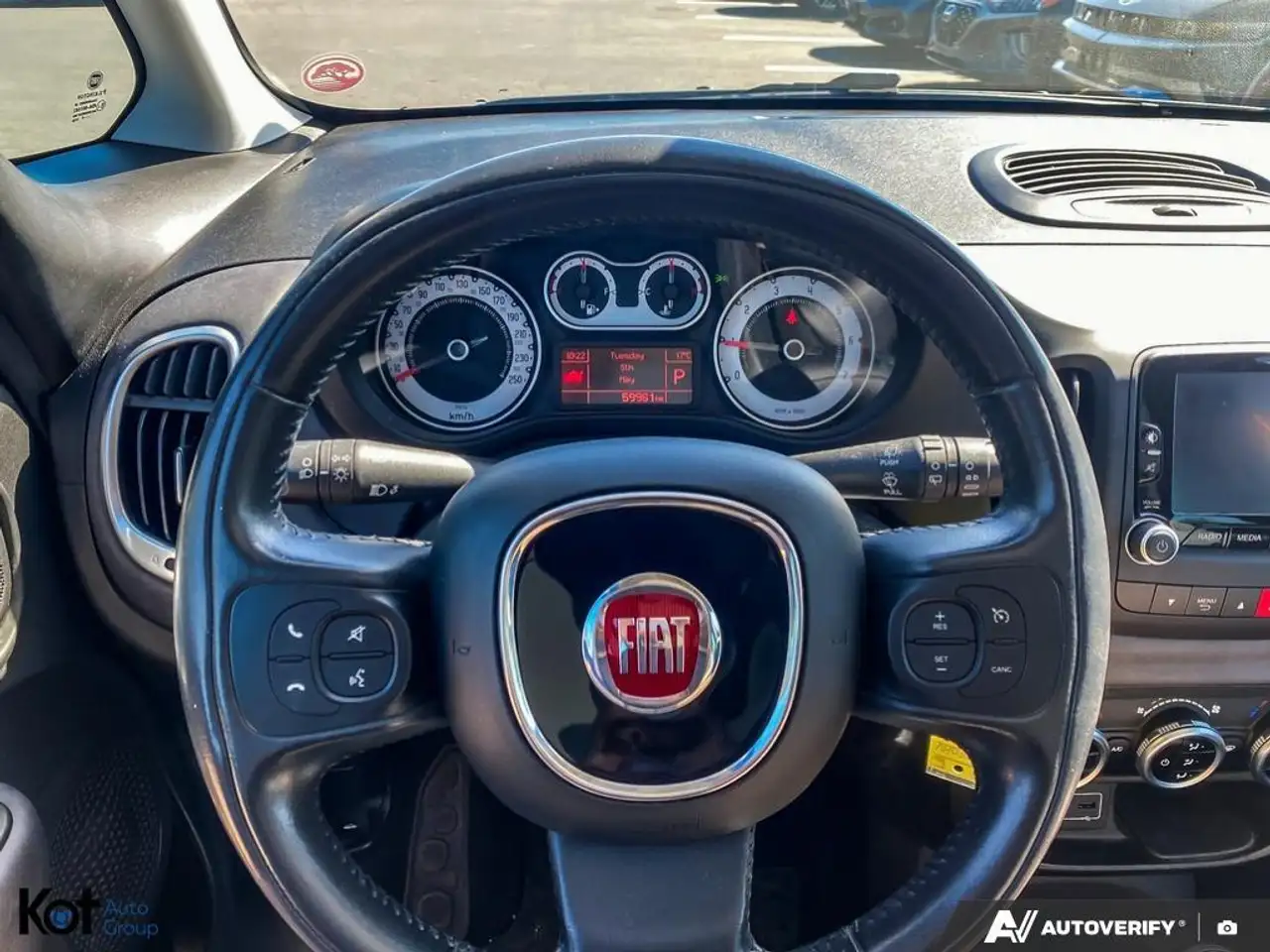 Fiat 500L снимка Fiat 500L