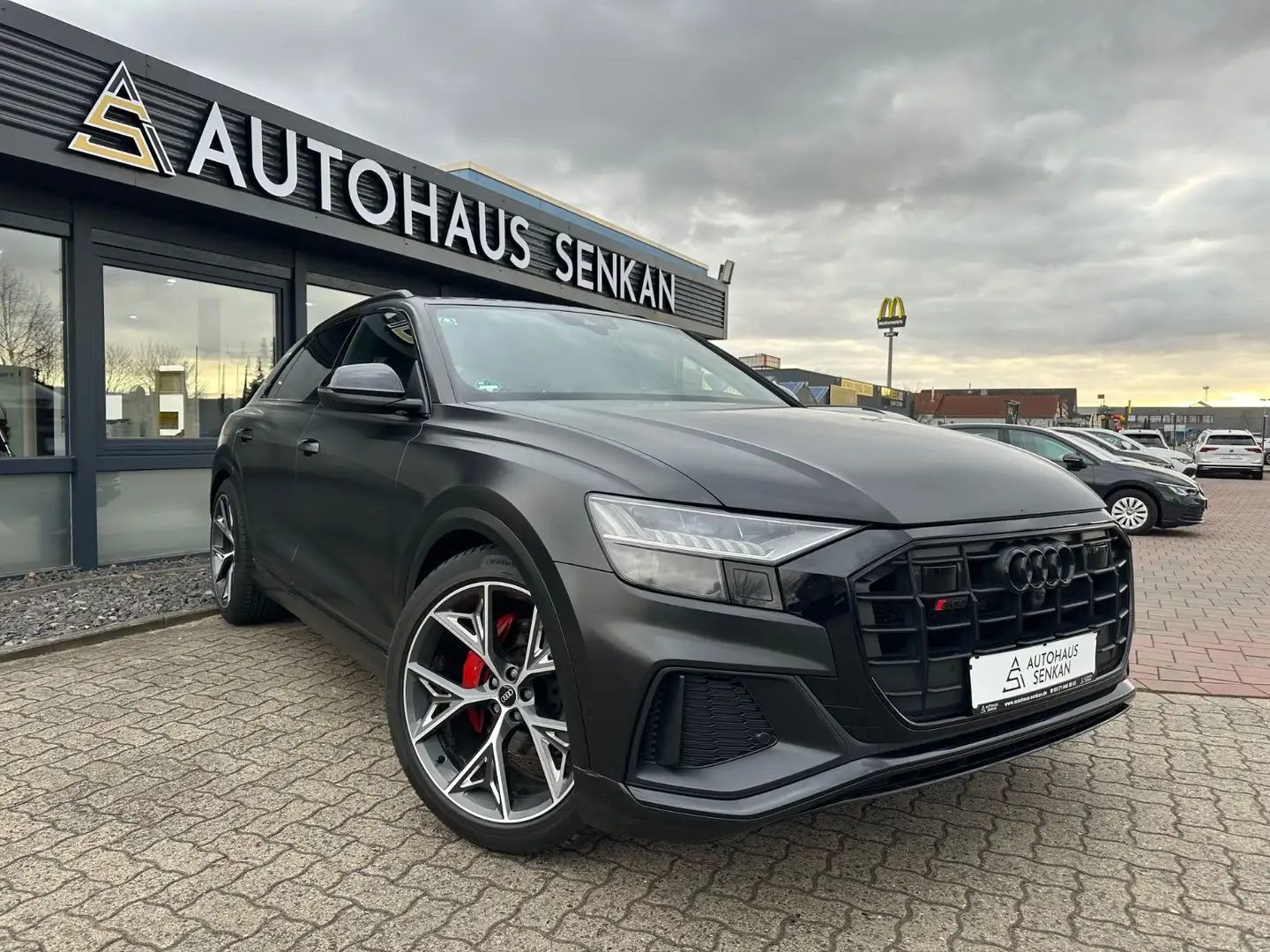 Audi Q8 50 TDI quattro 3xS-Line*NAVI*22"ALU*MATRIX* Schwarz - 1