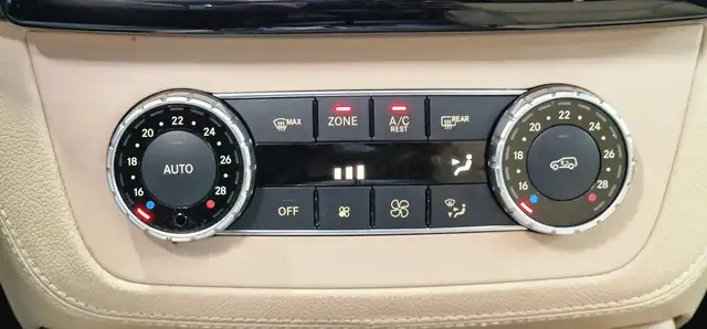 Mercedes-Benz Gle view 23