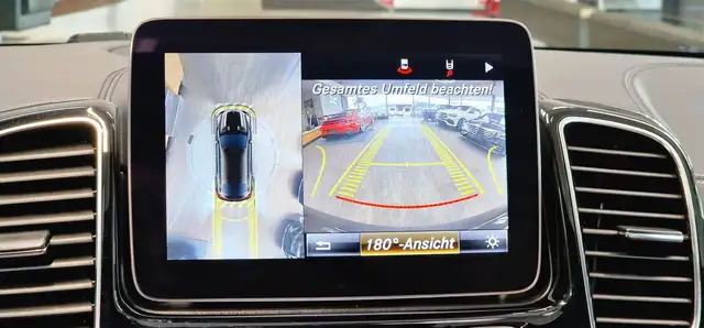 Mercedes-Benz Gle view 15