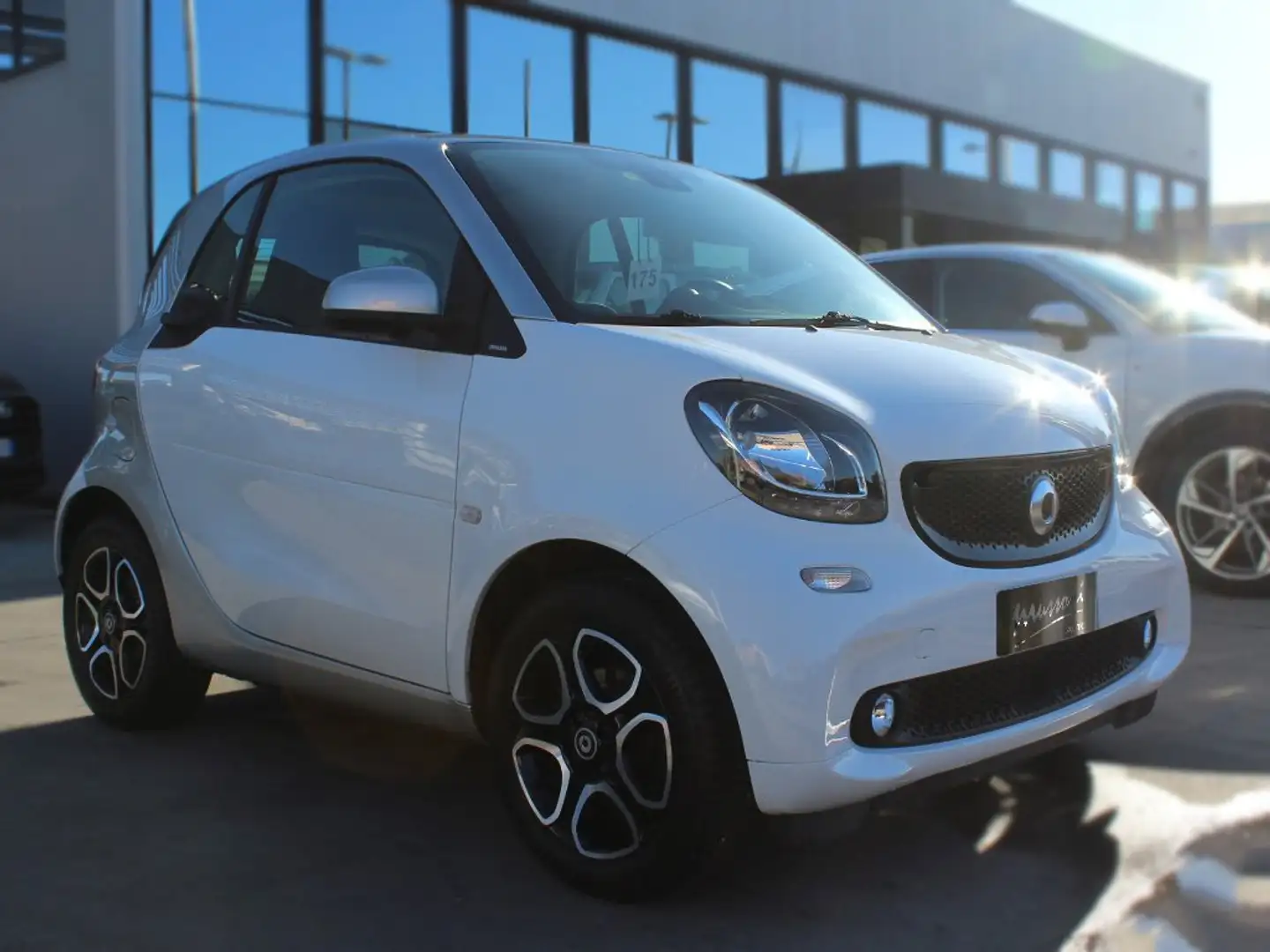 smart forTwo 0.9 t Passion 90cv twinamic my18 Bianco - 1
