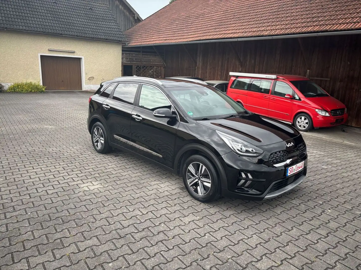 Kia Niro Spirit Plug-in Hybrid++TOP+TÜV,Service Neu++ Zwart - 1