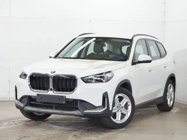 Bmw X1 xDrive 23 i Sportsitze Veganza Perforiert Mokka_Headup_Driving Assistant+_360 Grad Kamera