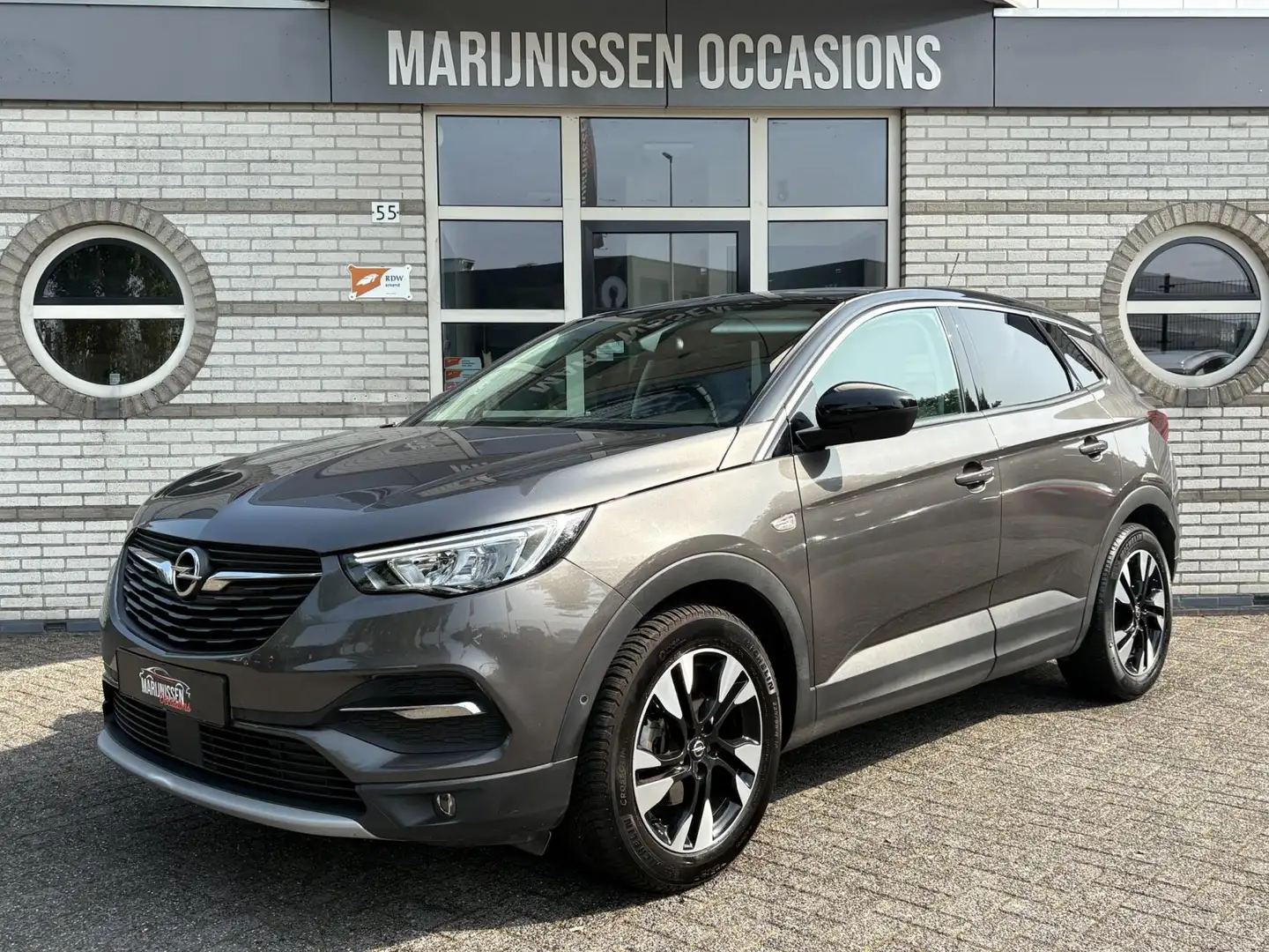 Opel Grandland X 1.2 Turbo Ultimate |Carplay,Camera,PDC| Grau - 1
