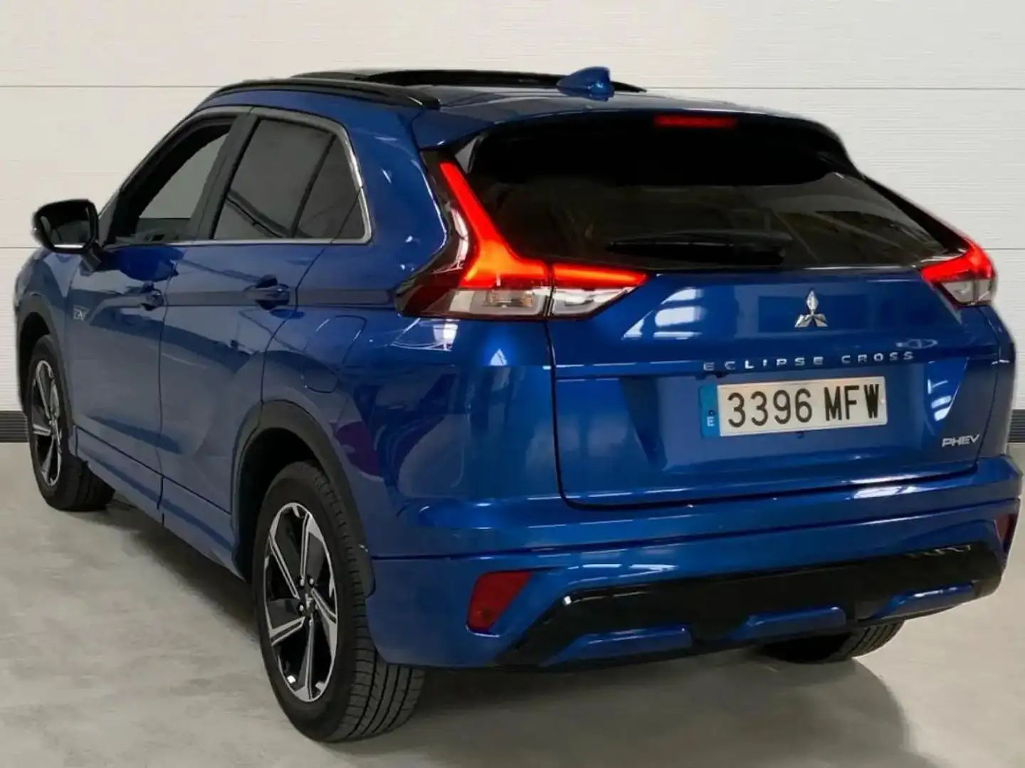Mitsubishi Eclipse Cross Eclipse Cross PHEV Kaiteki + 4WD Blu/Azzurro - 2