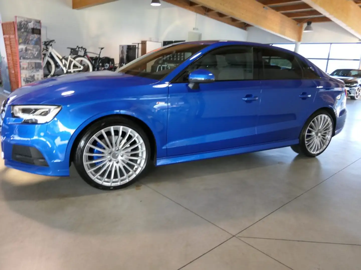 Audi A3 SPB 40 TFSI quattro S tronic S-LINE Blu/Azzurro - 1