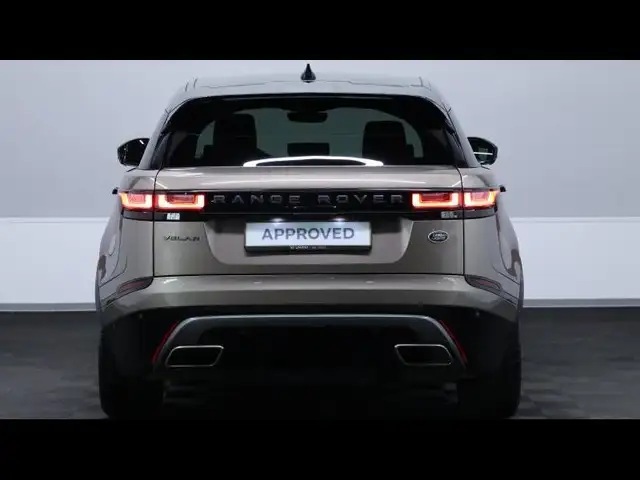 Land Rover Range Rover Velar view 6