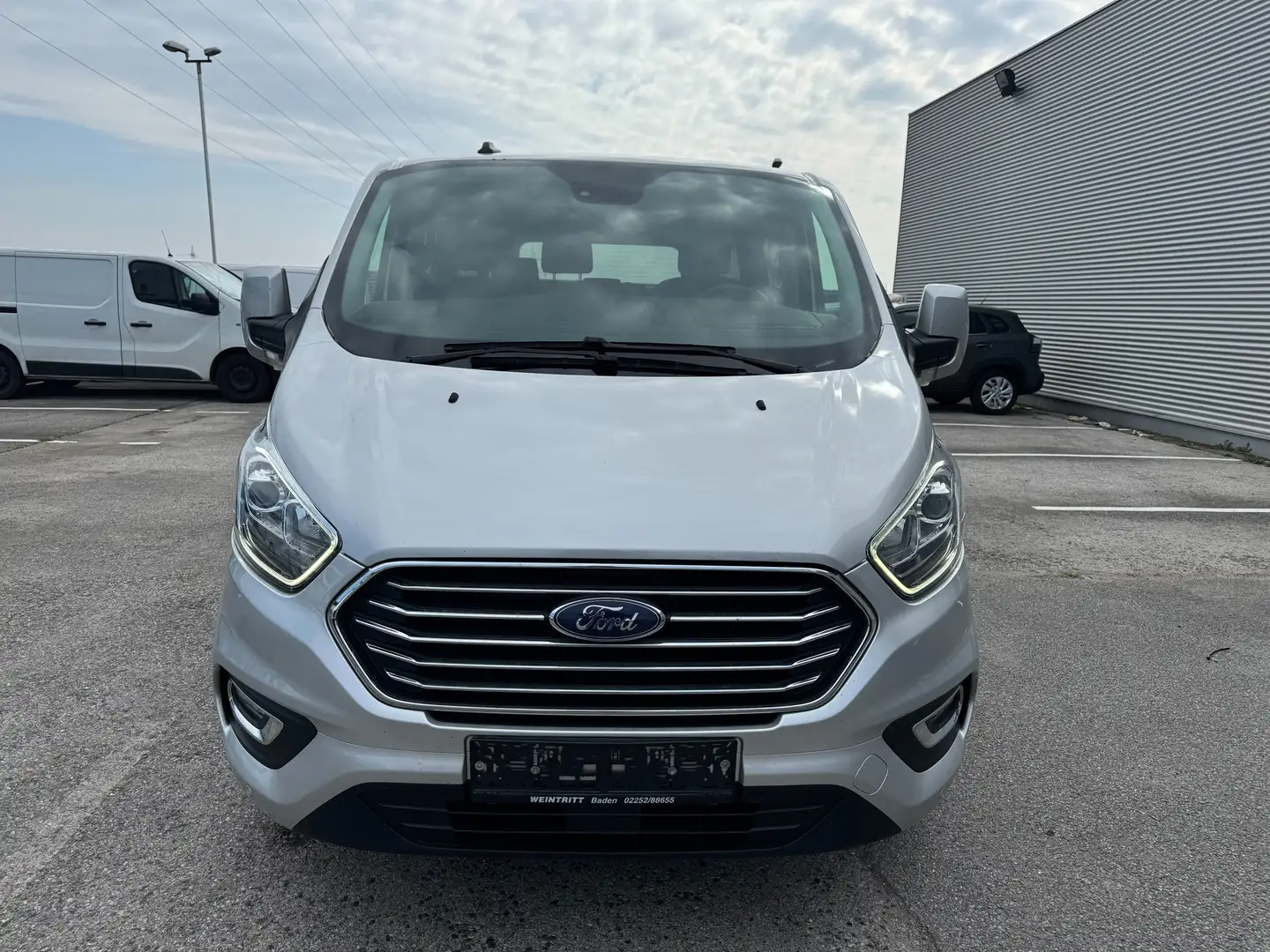 Ford Tourneo Custom 2.0 Ecoblue 320 L2 Trend Silber - 2