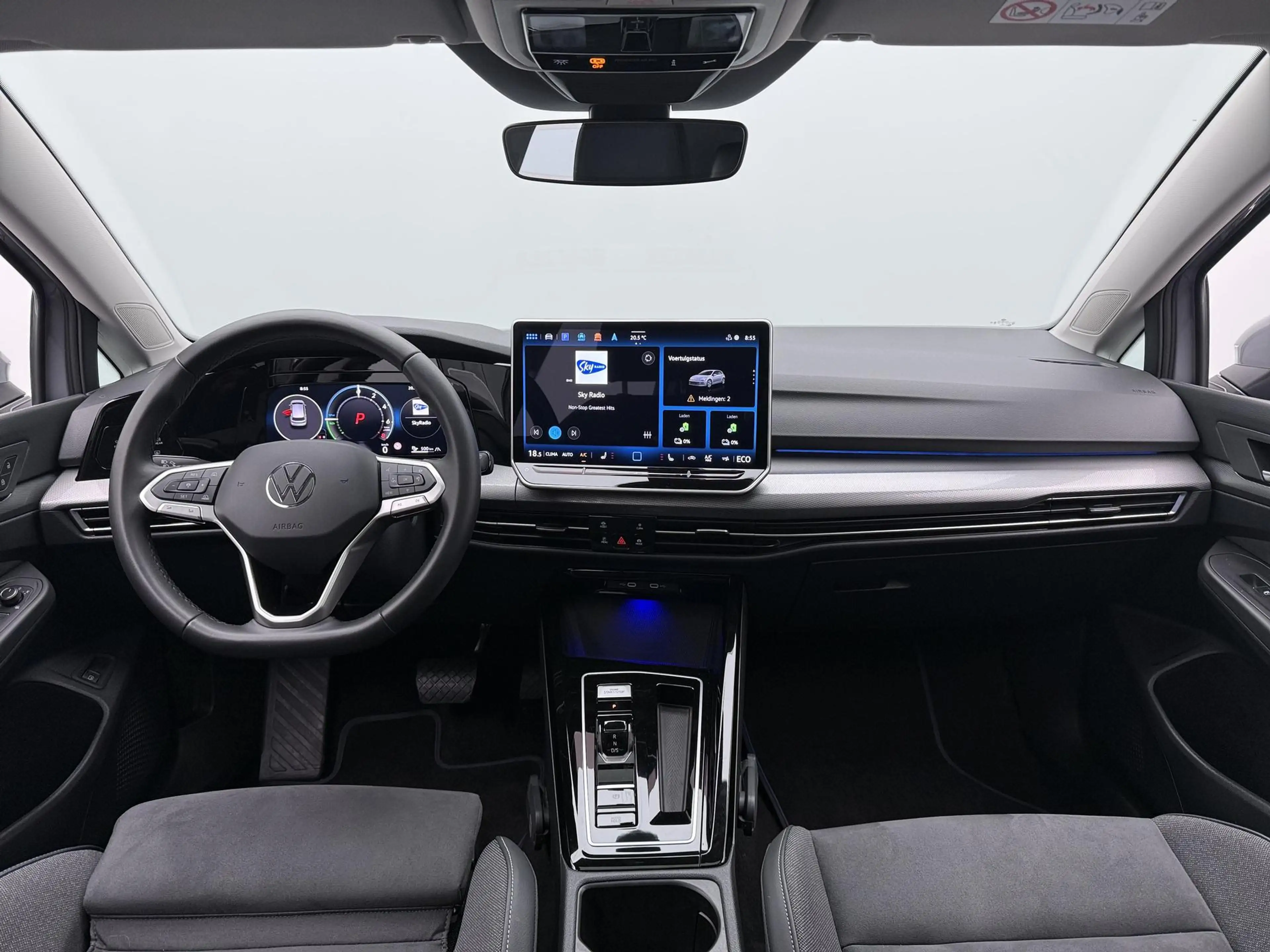 Volkswagen Golf 1.5 eHybrid Style Edition | Panodak | Camera | Tre — photo 13