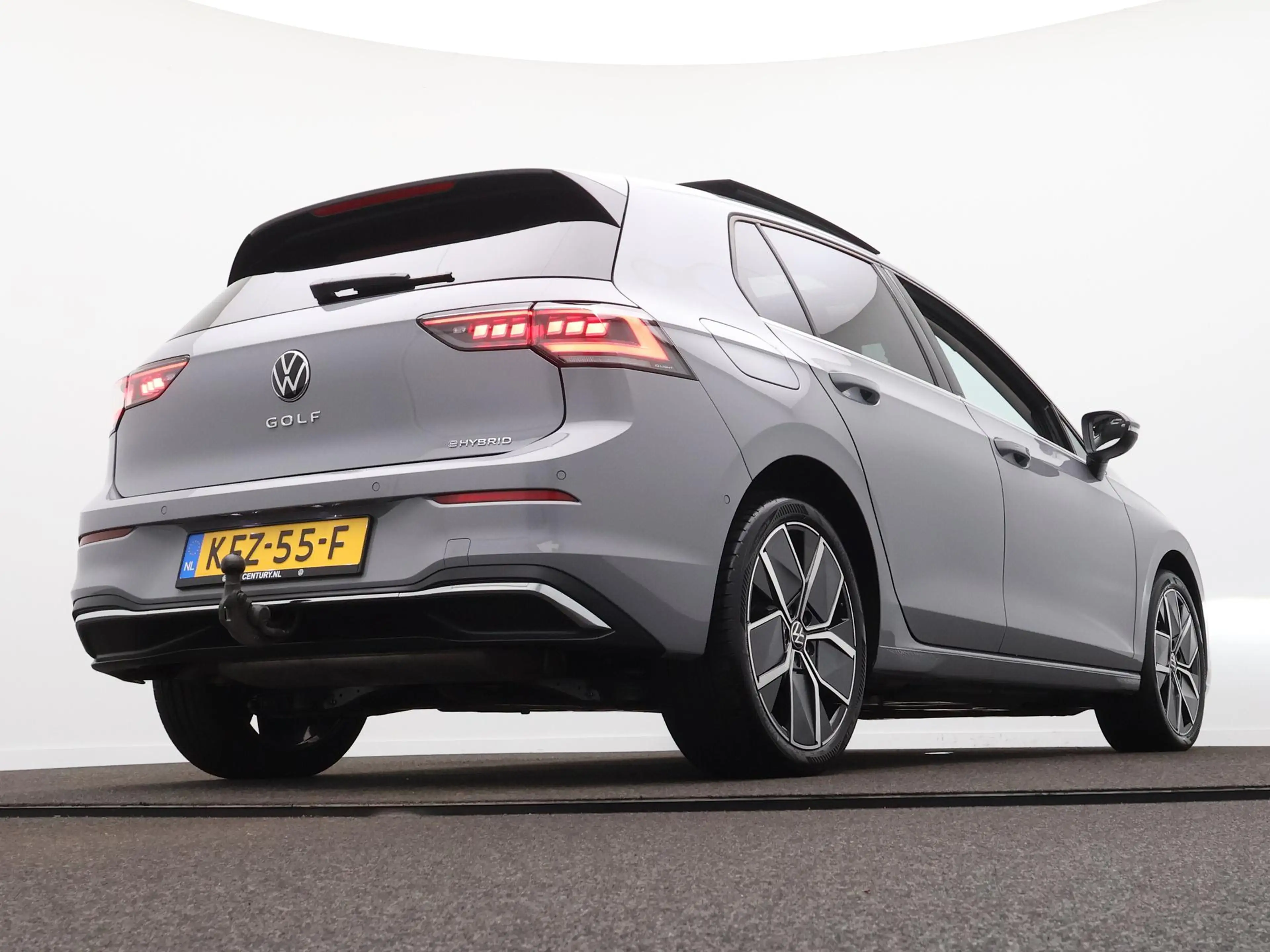 Volkswagen Golf 1.5 eHybrid Style Edition | Panodak | Camera | Tre — photo 11