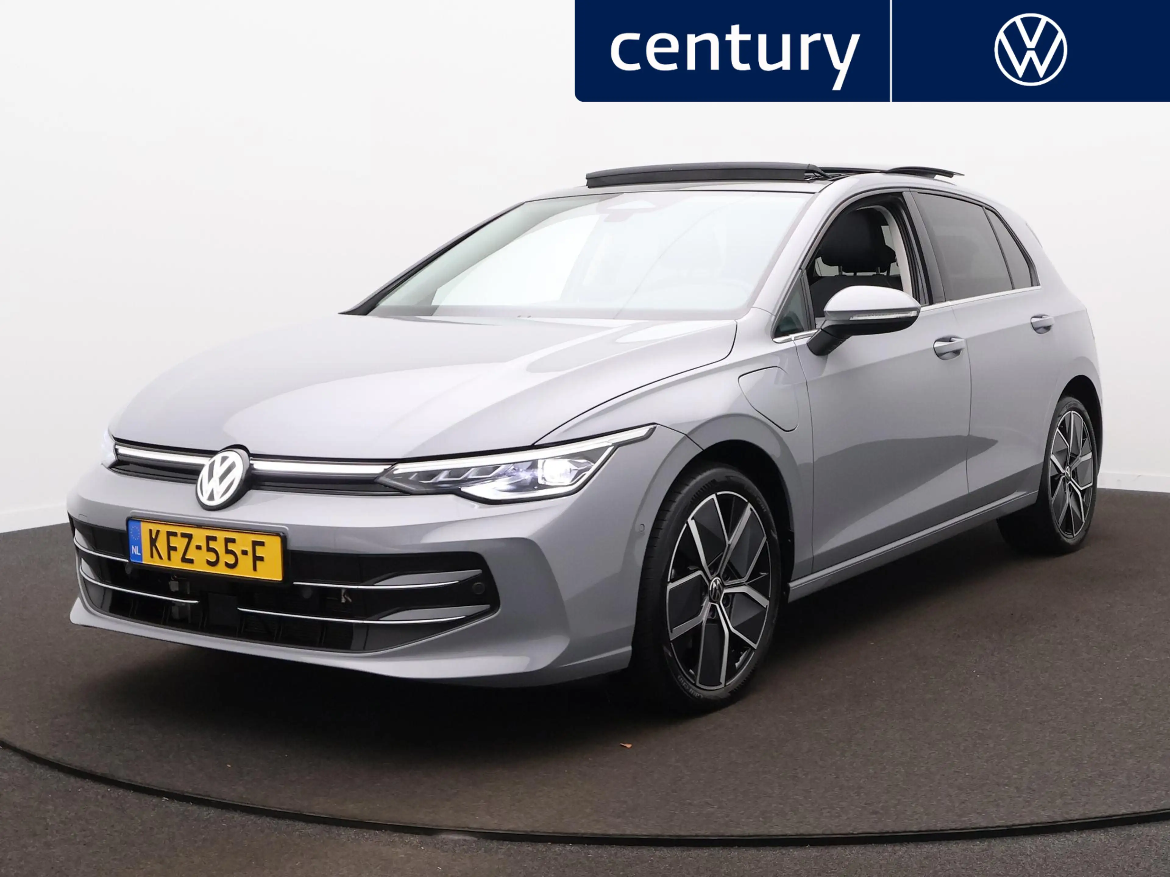 Volkswagen Golf 1.5 eHybrid Style Edition | Panodak | Camera | Tre
