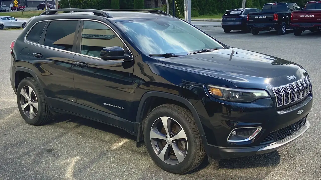 Jeep Cherokee снимка Jeep Cherokee