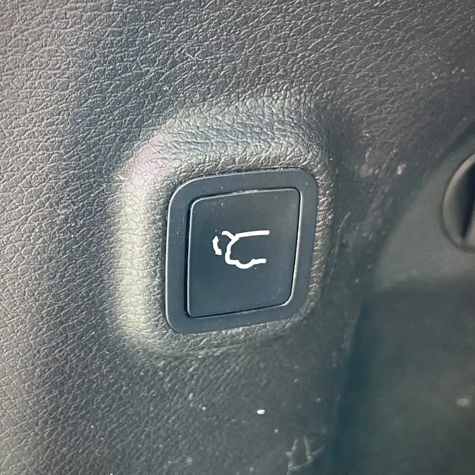 Jeep Cherokee снимка Jeep Cherokee
