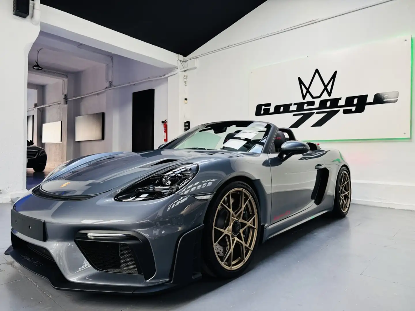 Porsche 718 Spyder RS PDK Argento - 1