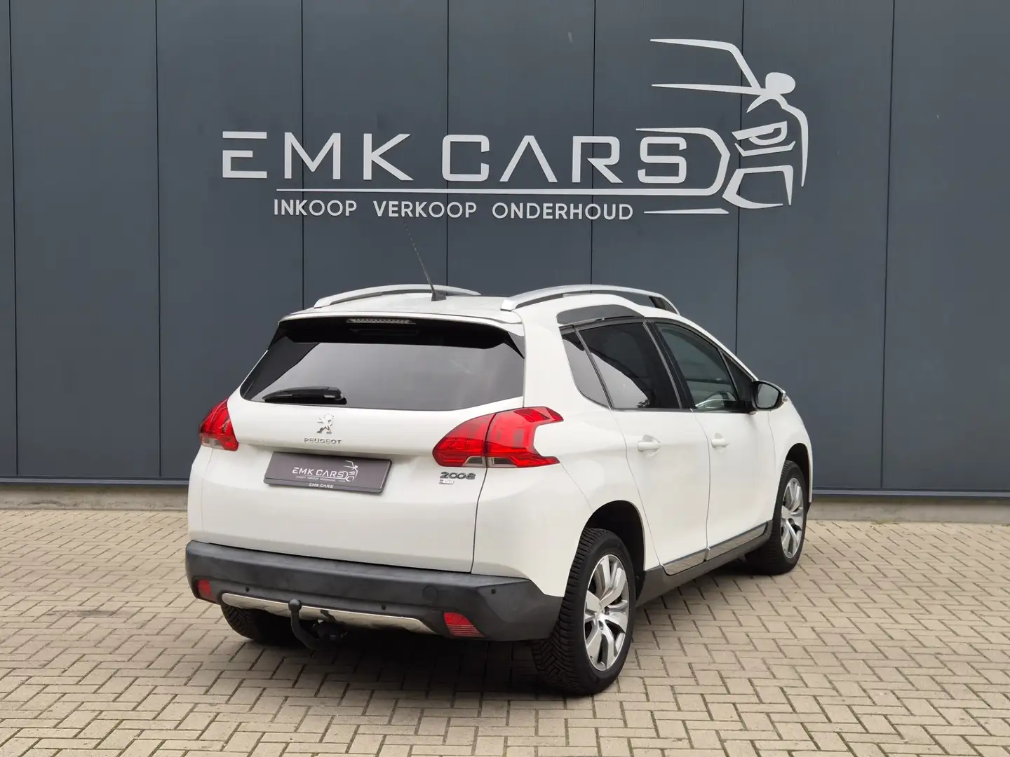 Peugeot 2008 1.2 VTi Allure Pack Premium Plus Automaat Wit - 2