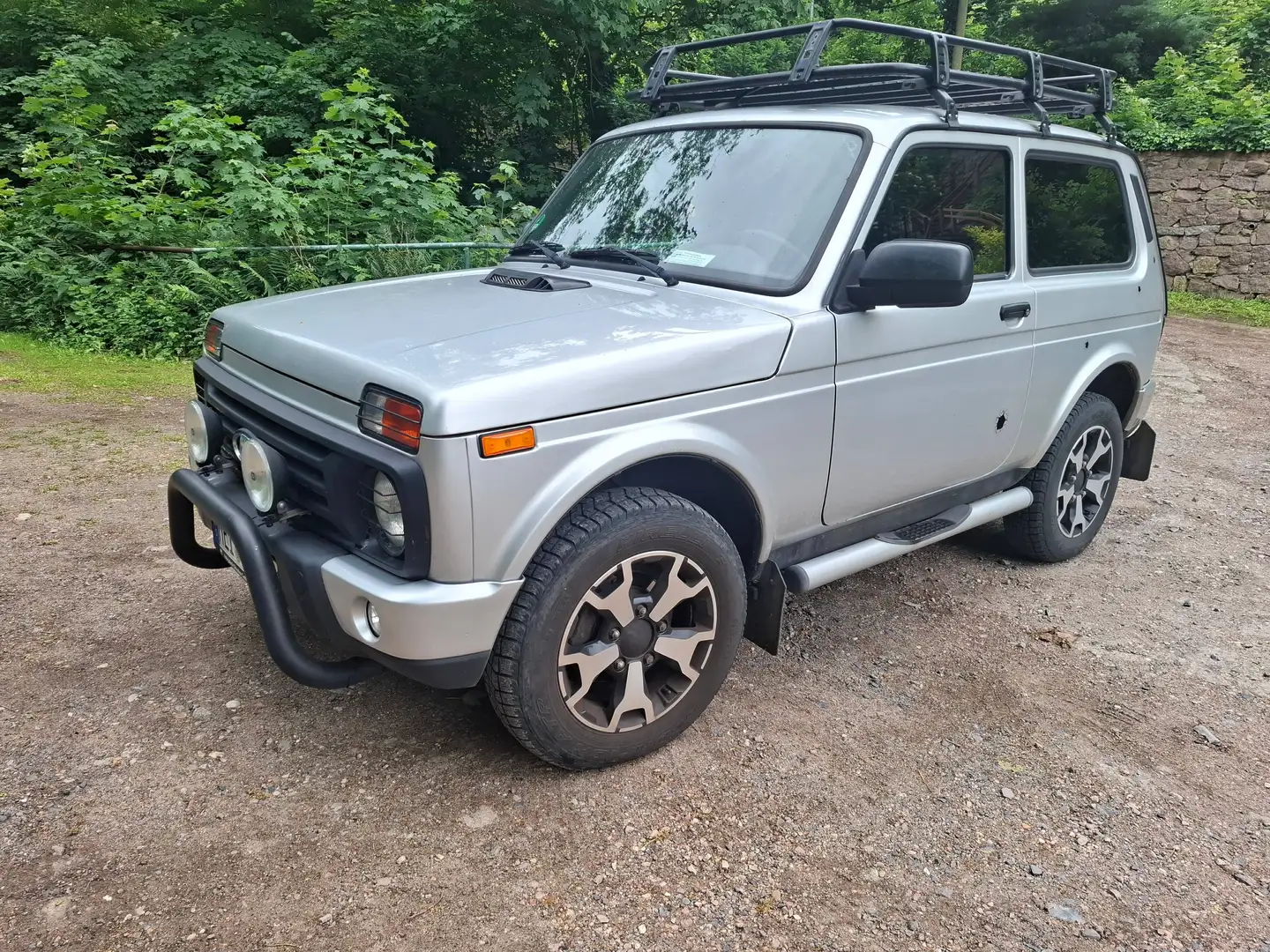 Lada Niva Niva Legend 4x4 Silber - 1