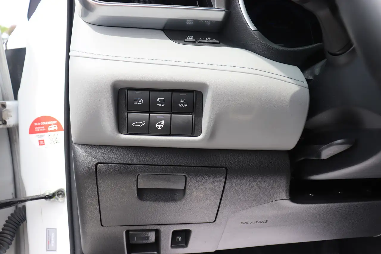 Toyota Highlander снимка Toyota Highlander