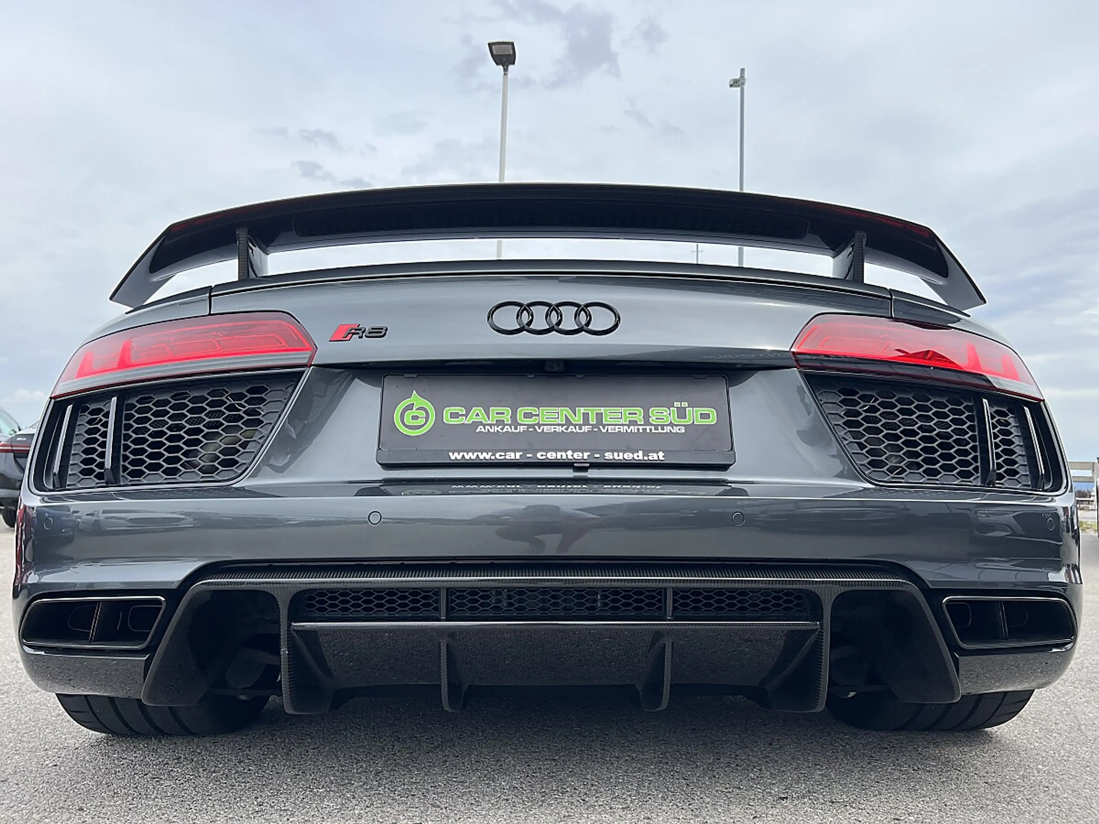 Audi R8 Coupé plus 5,2 FSI quattro S-tronic — photo 8