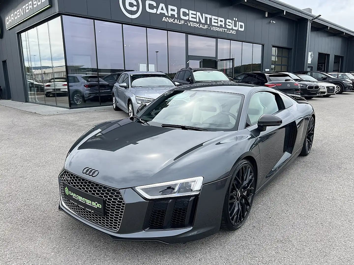 Audi R8 Coupé plus 5,2 FSI quattro S-tronic Grau - 1