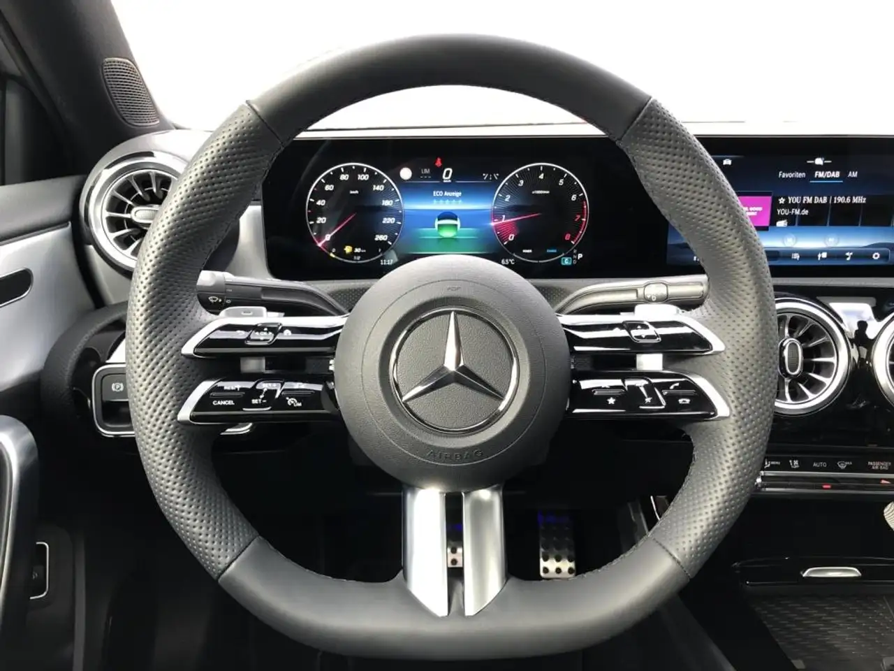 Mercedes-Benz A-Class 2026 — фото 11