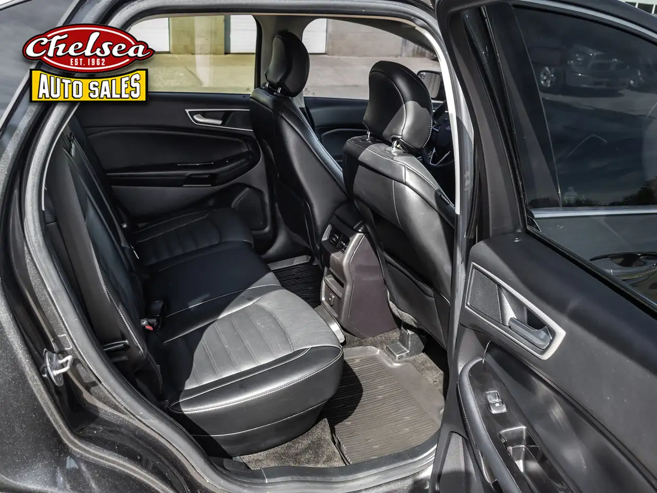 Ford Edge photo Ford Edge