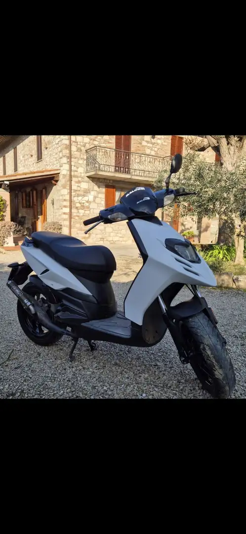 Aprilia RS 50 motard Blanc - 1
