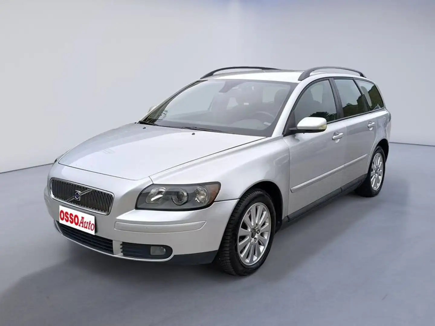 Volvo V50 2.0 D 136 HP MOMENTUM UNIPROPRIETARIO NEOPATENTAT Plateado - 1