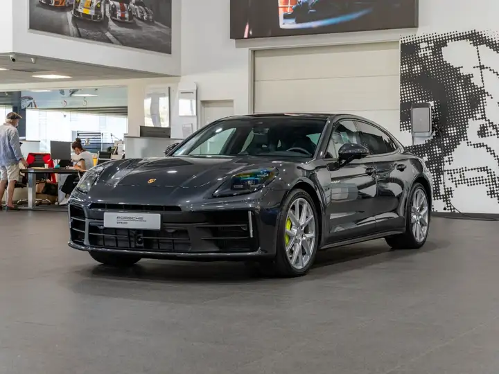 Porsche Panamera 2025, foto 9