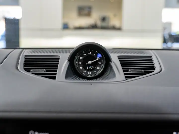 Porsche Panamera 2025, foto 18