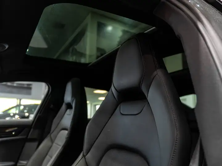 Porsche Panamera 2025, foto 36