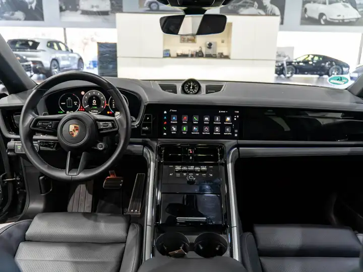Porsche Panamera 2025, foto 21