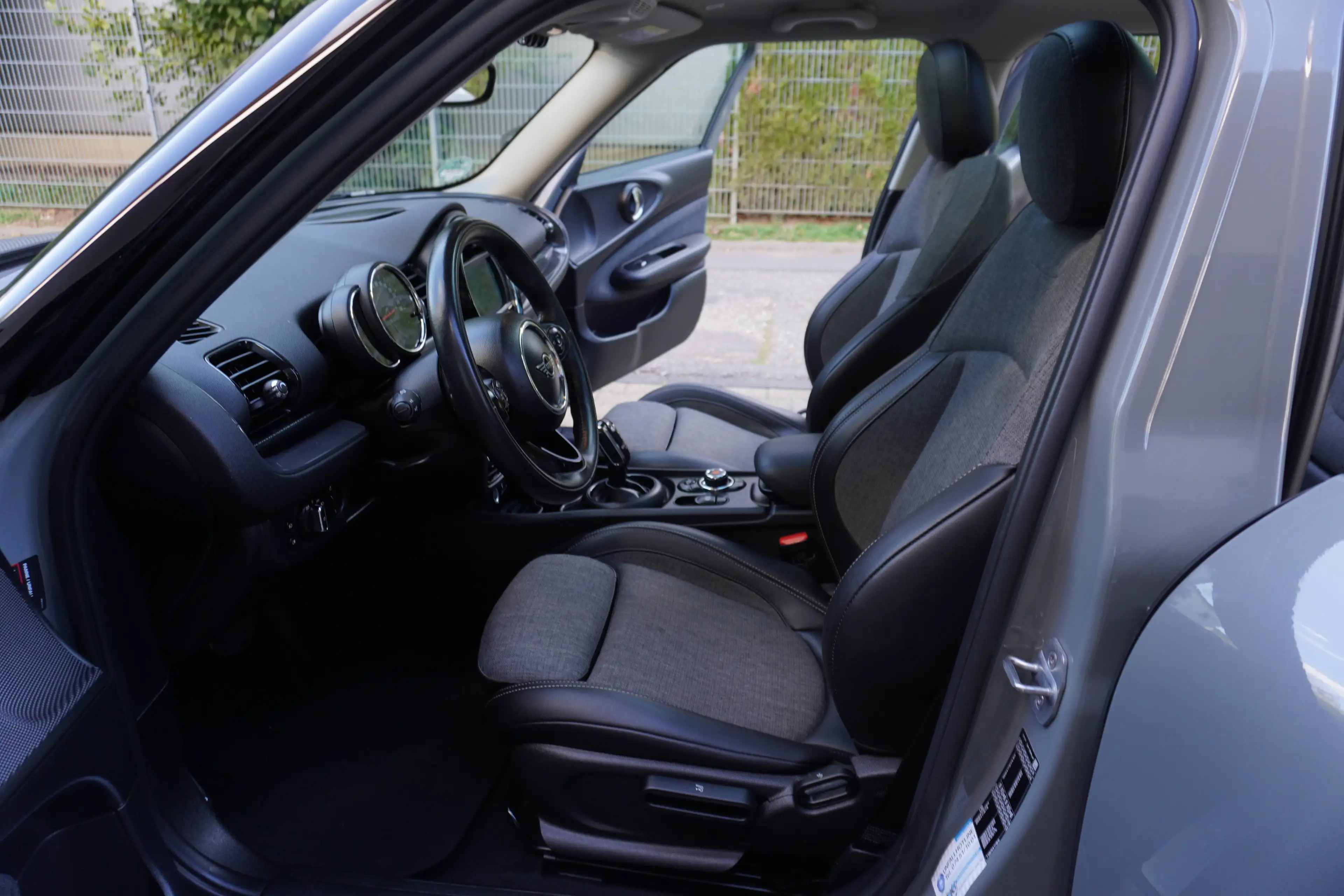 MINI Cooper Clubman Cooper 1.6 Aut. KLIMA+tLEDER+NAVI+PANORAMA+PDC+ALU+TEMPOMAT — photo 14