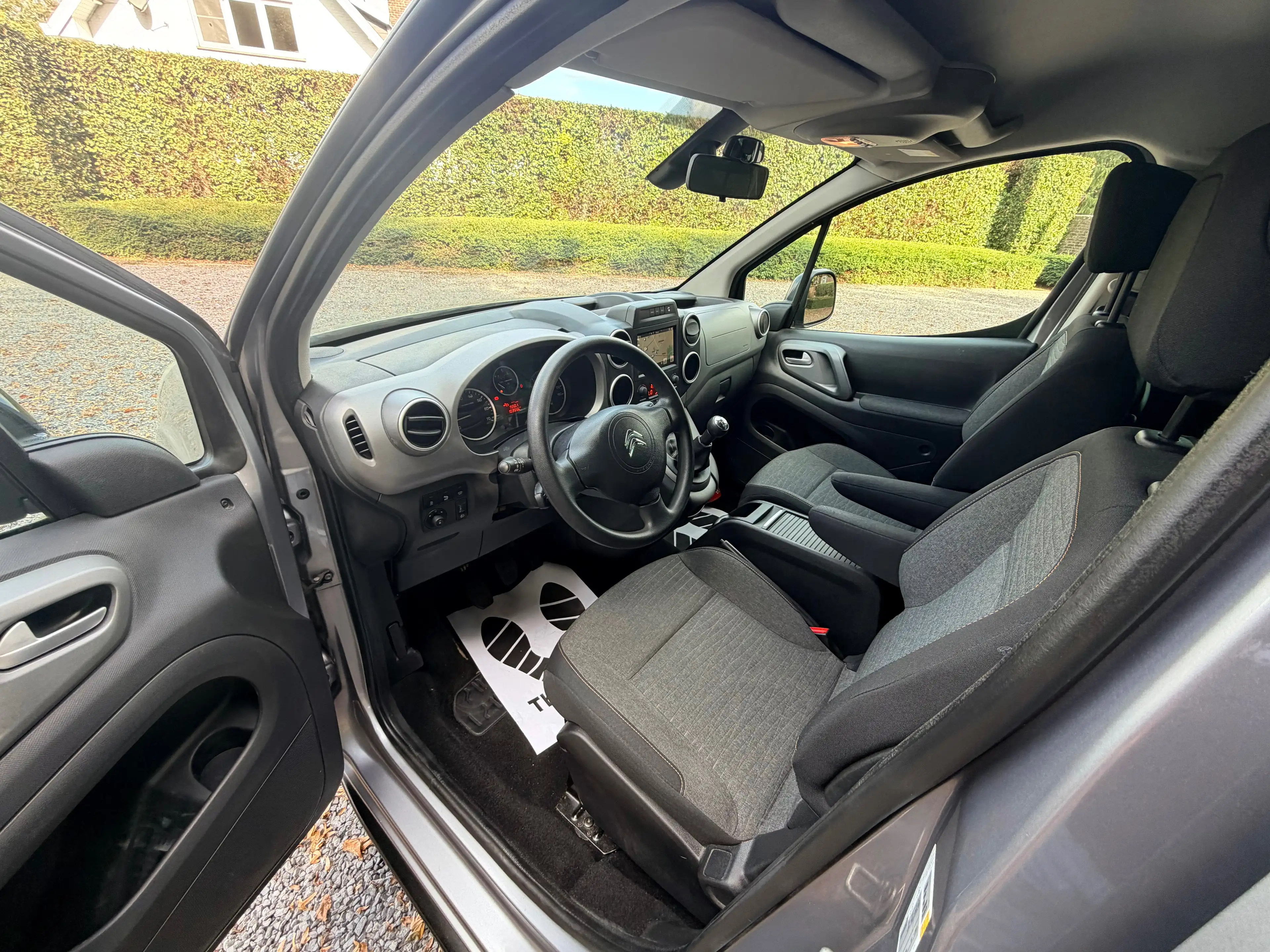 Citroen Berlingo 1.2 TURBO | 110PK | XTR | LED | NAVI — photo 7