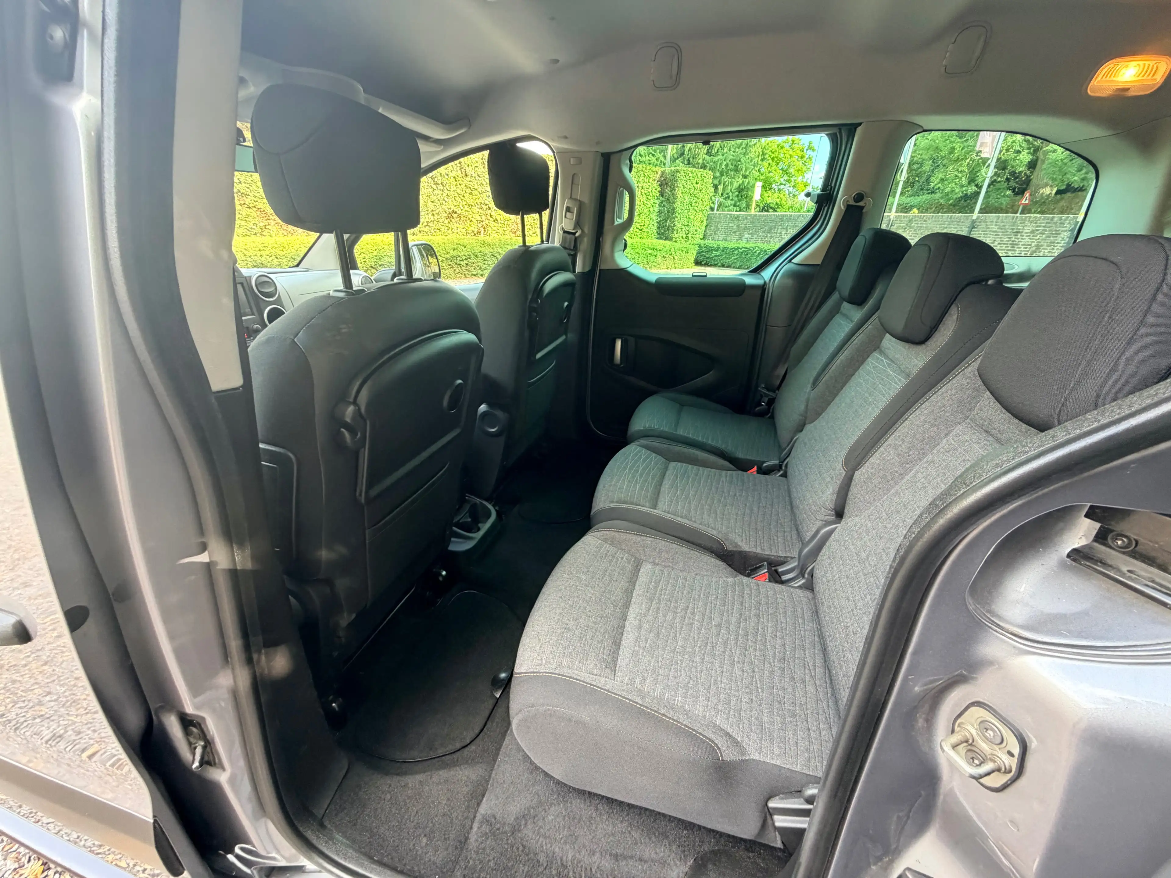 Citroen Berlingo 1.2 TURBO | 110PK | XTR | LED | NAVI — photo 11