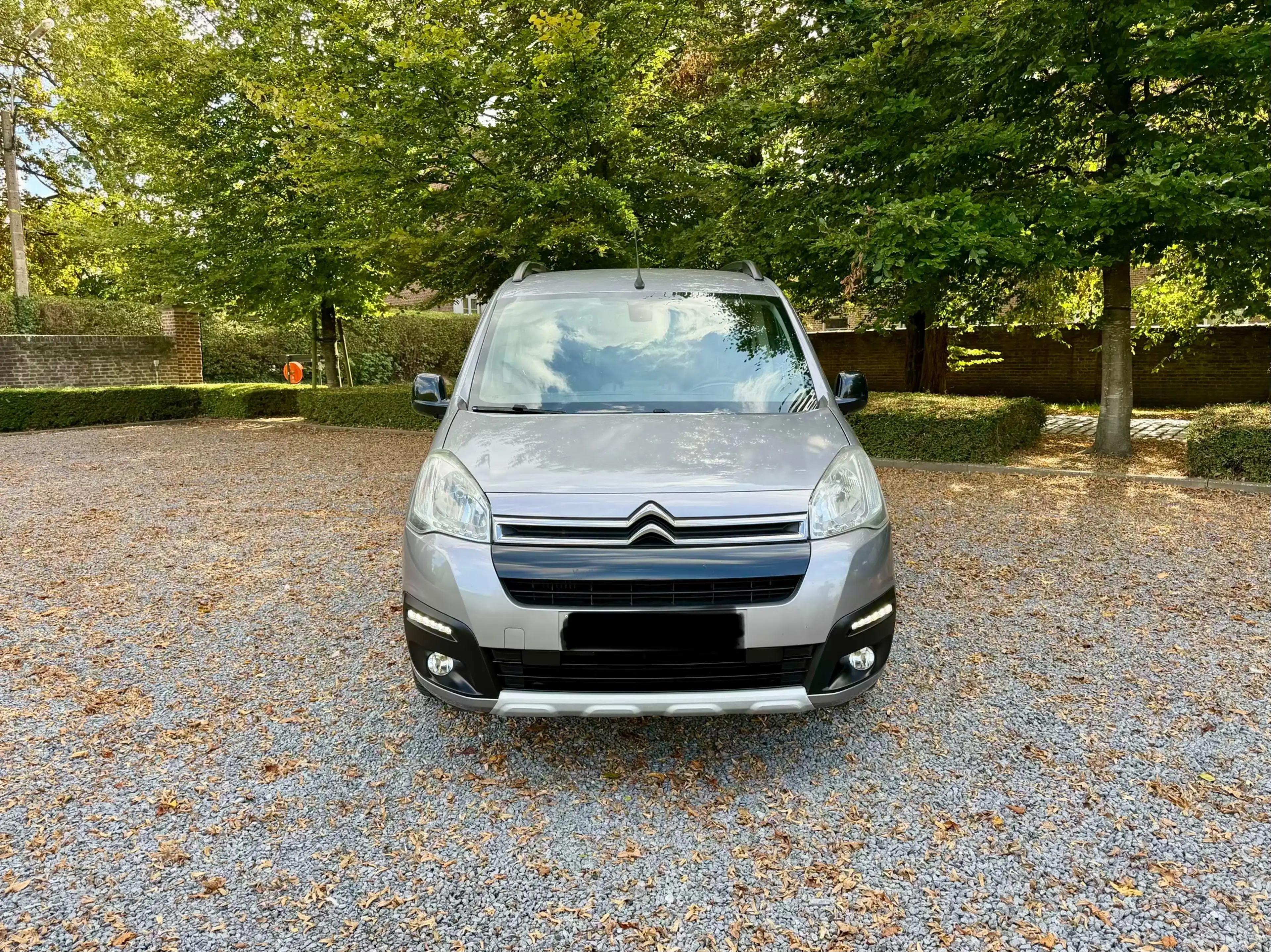 Citroen Berlingo 1.2 TURBO | 110PK | XTR | LED | NAVI — photo 2