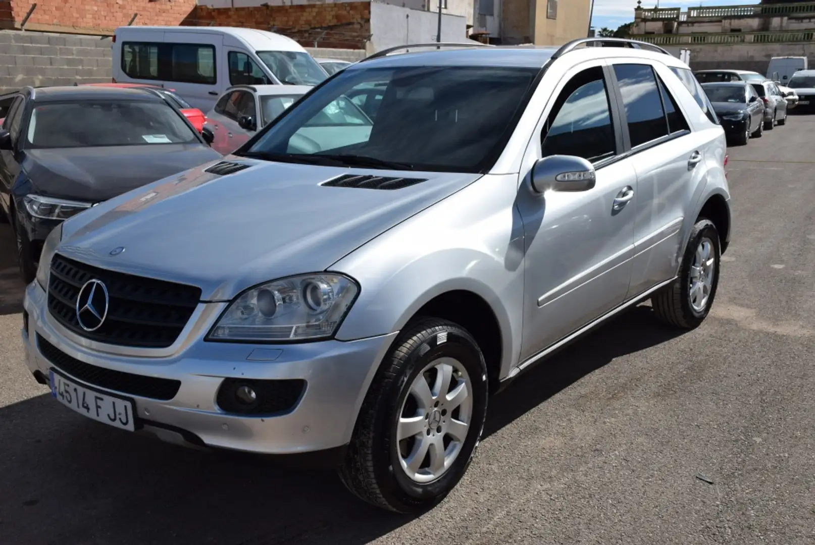 Mercedes-Benz ML 320 320CDI Aut. Gris - 2