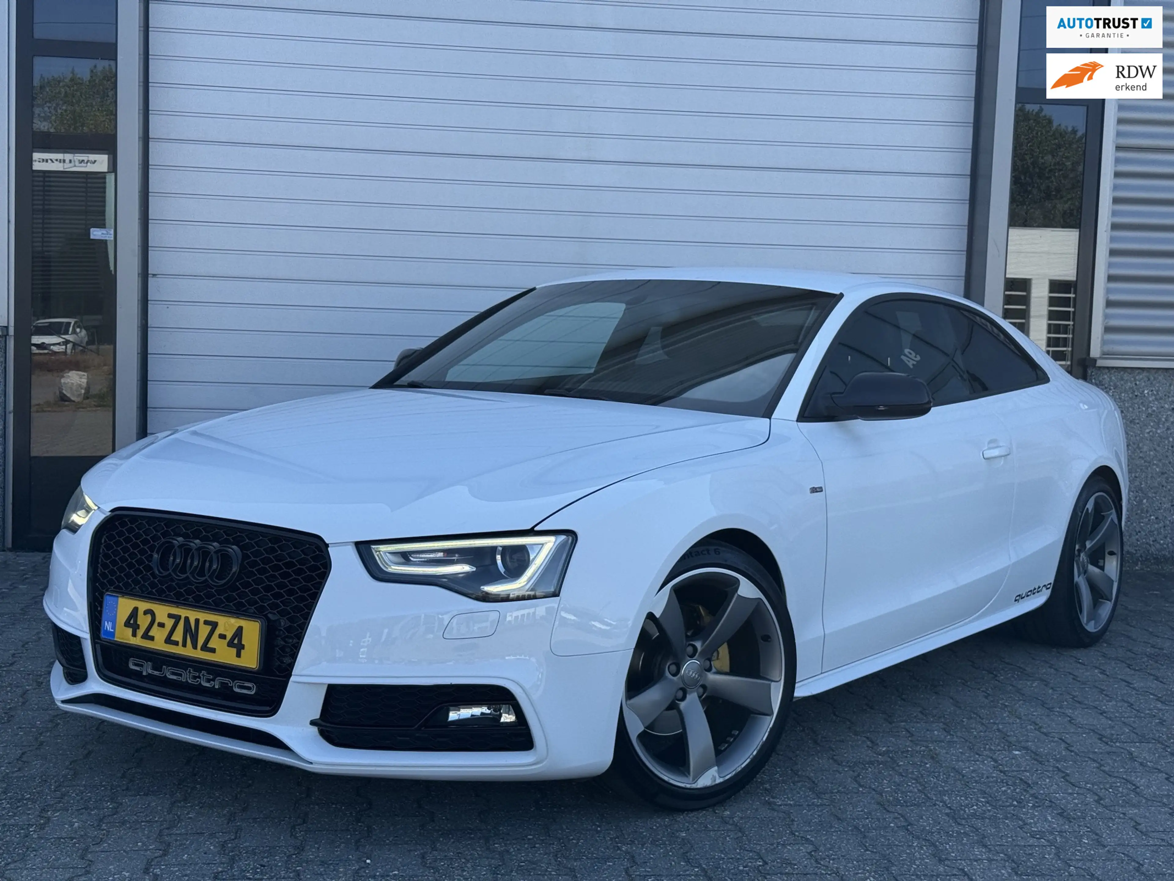 Audi A5 Coupé 2.0 TFSI quattro S-line Xenon Milltek uitlaa