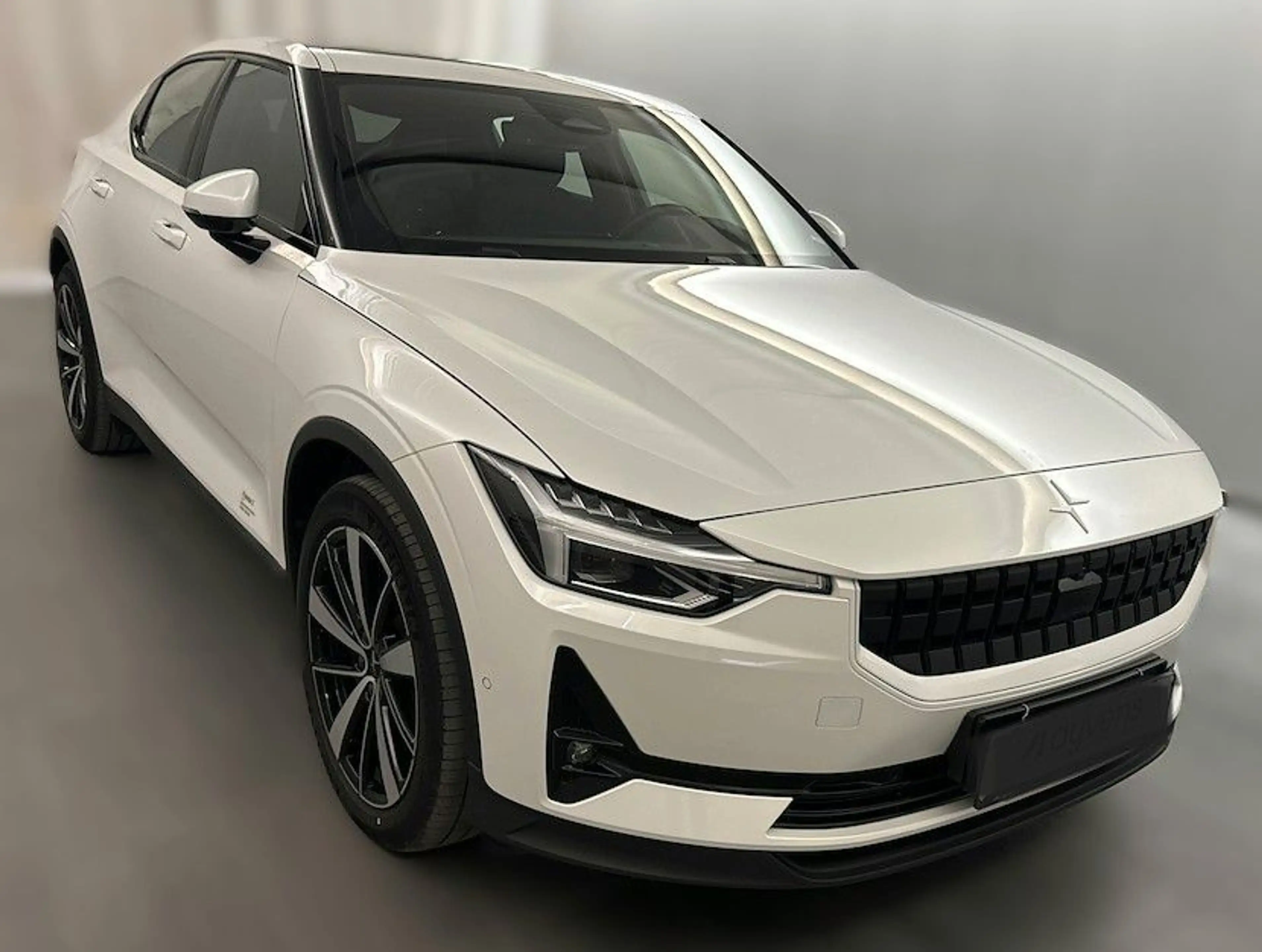 Polestar 2 Long Range Dual # Pilot + Plus # weiß metallic — photo 4
