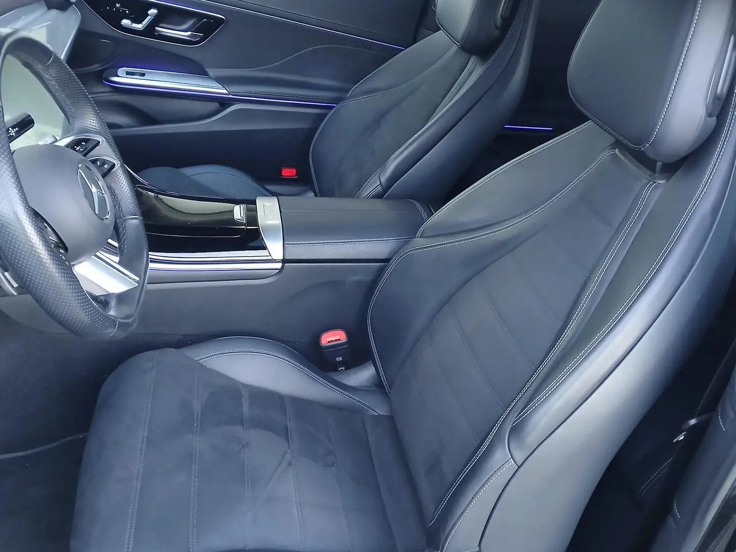 Mercedes-Benz CLE 220 D Coupé AMG Line | Panoramisch dak | Memory Zetels Negro - 2