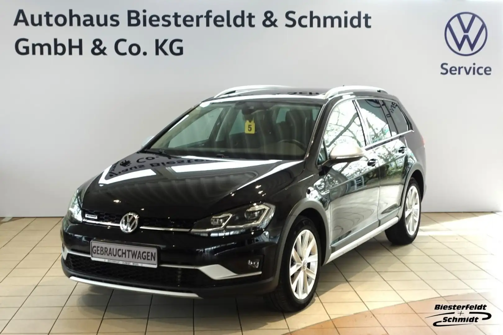 Volkswagen Golf VII Alltrack 2.0TDI 4M DSG AHK LED ACC Navi Klima Zwart - 1