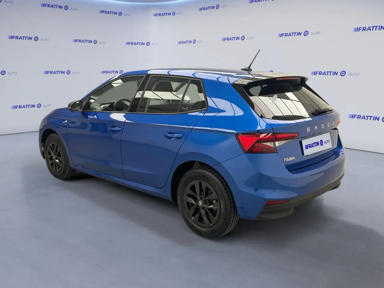 Skoda Fabia 1.0 TSI 95 CV Young Edition, миниатюра 3