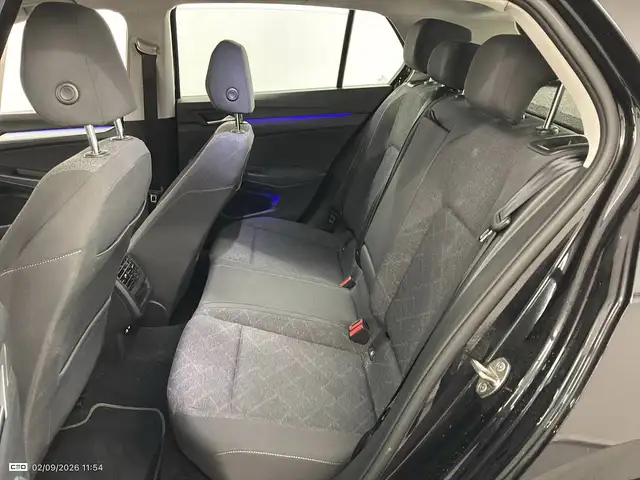 Volkswagen Golf view 7