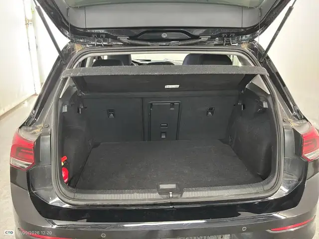 Volkswagen Golf view 8