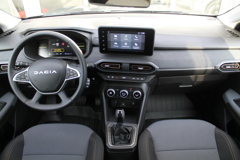 Dacia Jogger Extreme HEV 140 7-Stz Winter-CityPaket — photo 10