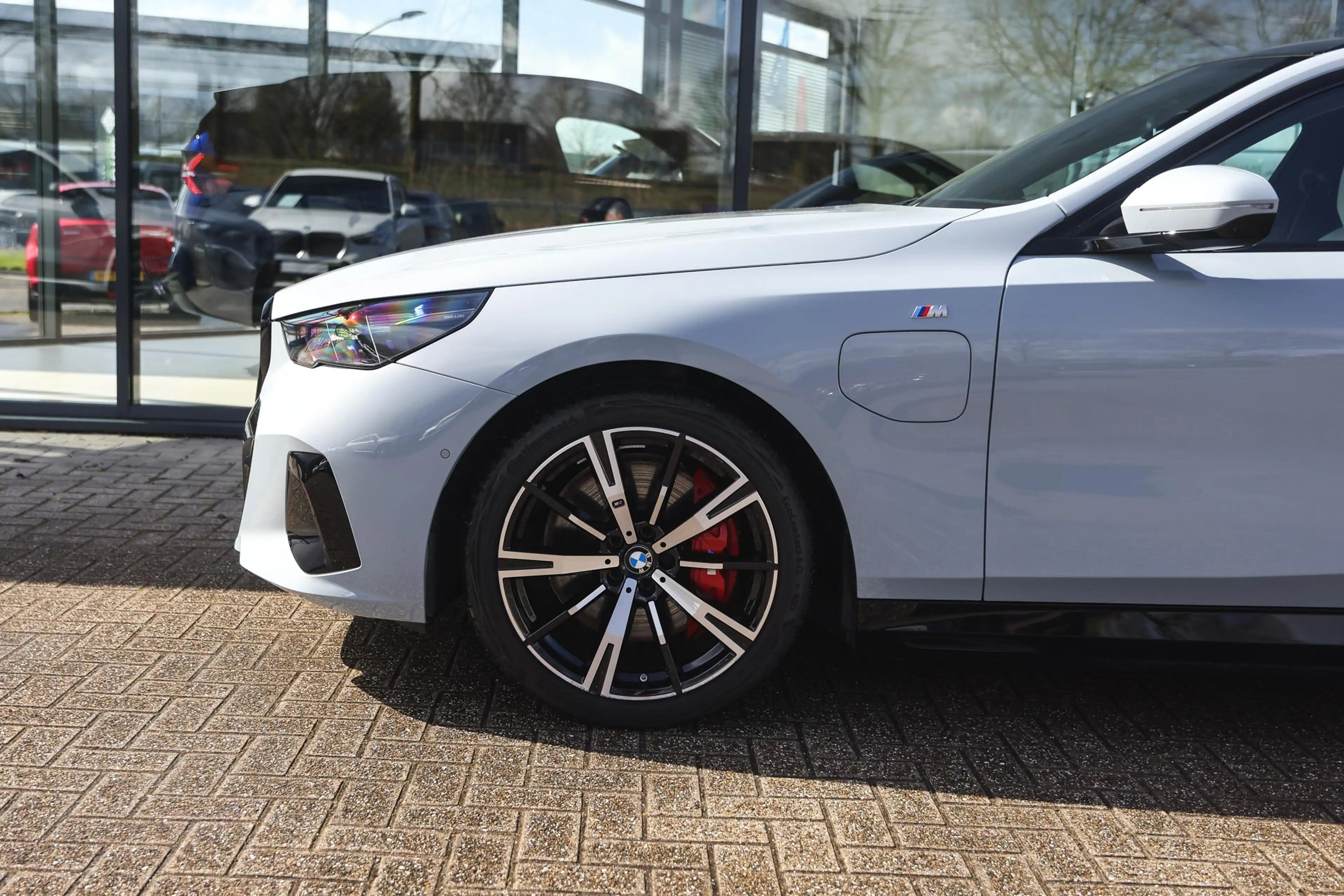 BMW 550 5 Serie Touring 550e xDrive M Sport Automaat / Pan — photo 4
