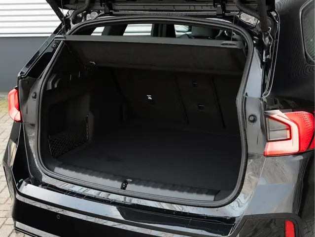 BMW X1 view 10